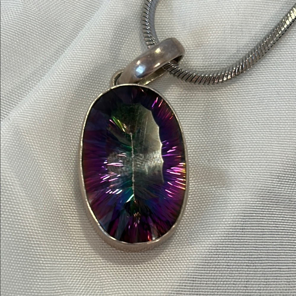 Pendant Necklace Mystic Topaz